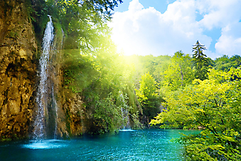 Водопад в парке Плитвицкие озера. Хорватия.  (Код изображения: 01002)