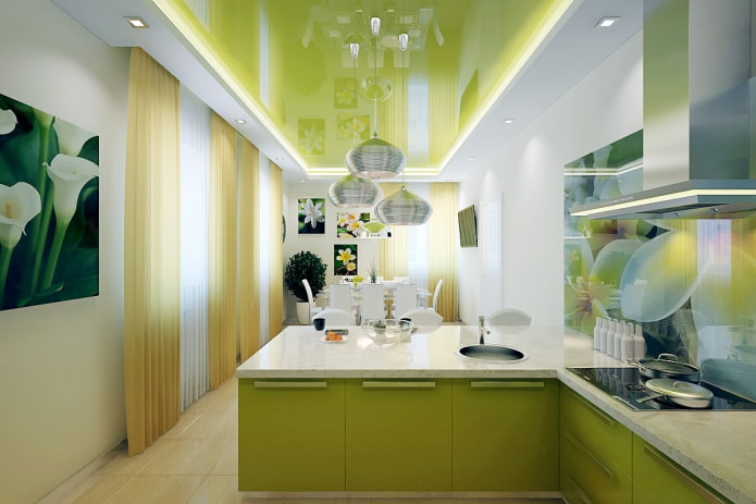 двухцветная натяжная конструкция на кухне