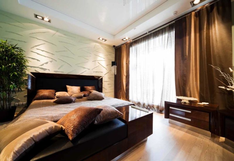 Натяжные потолки варианты дизайна в спальне