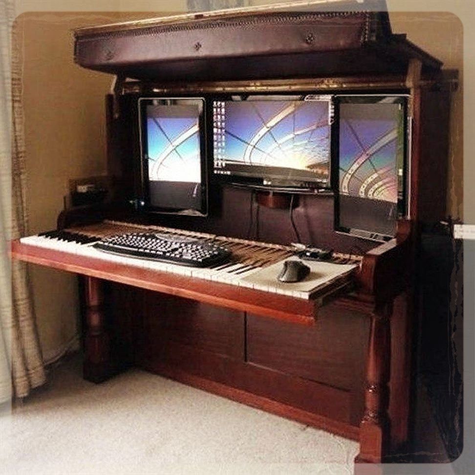 Самодельный компьютерный стол